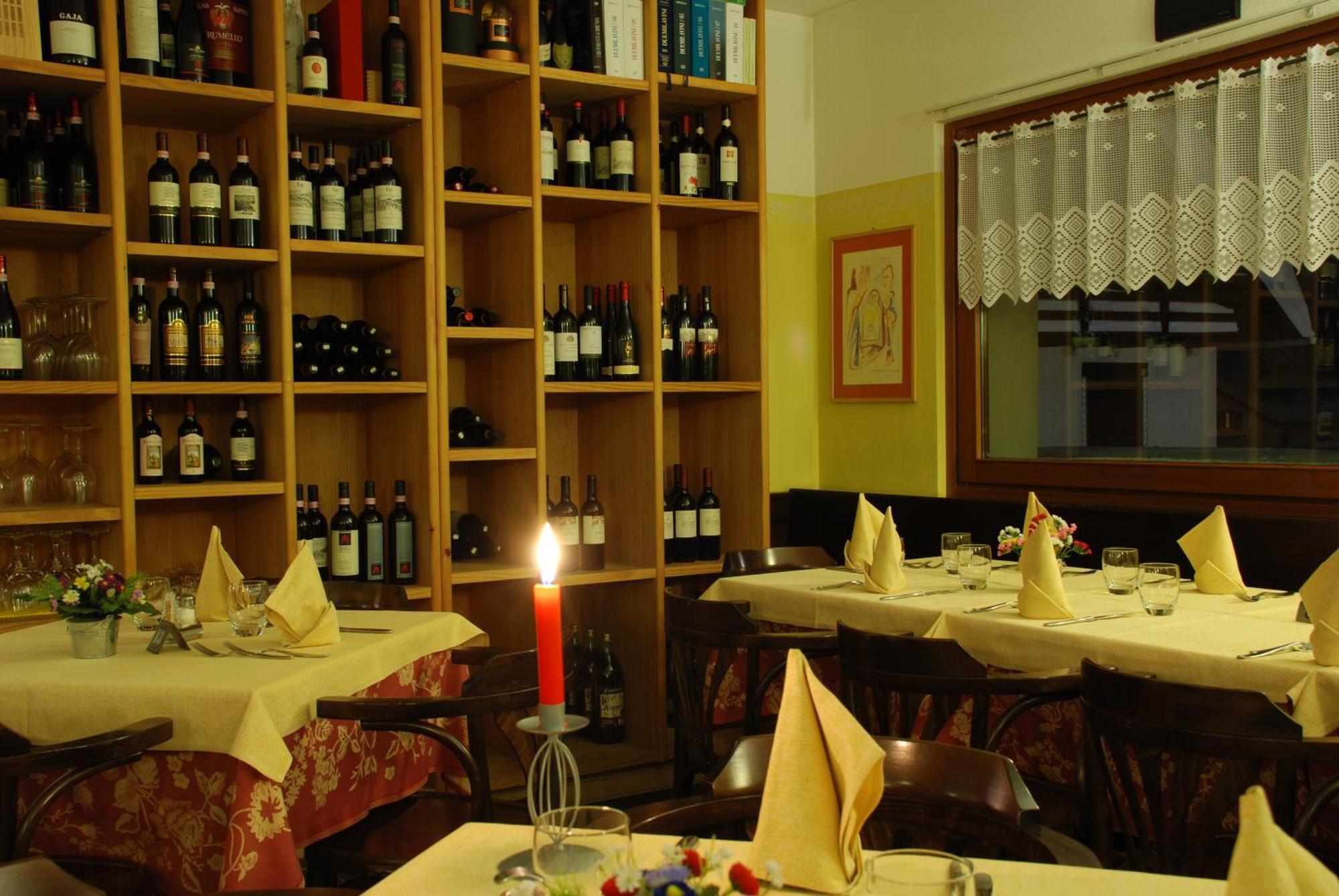 Hotel Tambo Campodolcino Buitenkant foto
